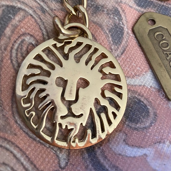 Keychains accessories - Picture 4 of 7